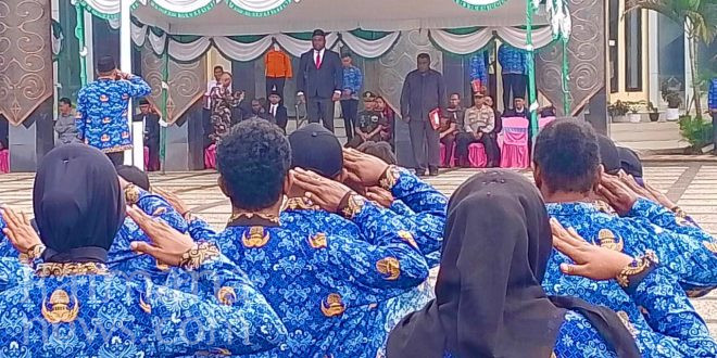 Wabup Kaimana Pimpin Upacara Hari Otonomi Daerah ke-30