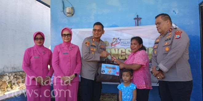 Purnawirawan Polri dan Warakawuri Kaimana Terima Kado HUT Bhayangkara ke-80