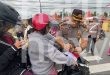 Polres Kaimana Sebarkan Bendera Merah Putih Meriahkan HUT ke-81 Kemerdekaan RI  