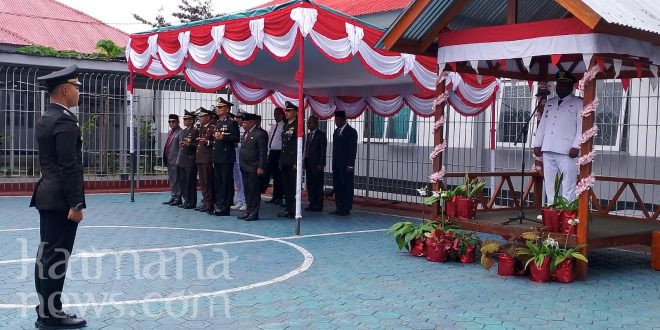 Wabup Isak Waryensi Pimpin Upacara Penyerahan Remisi kepada 66 WBP Lapas Kaimana  