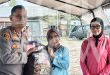 Ringankan Beban Ekonomi Warga, Polres Kaimana Sebarkan 500 Paket Bapok Murah  