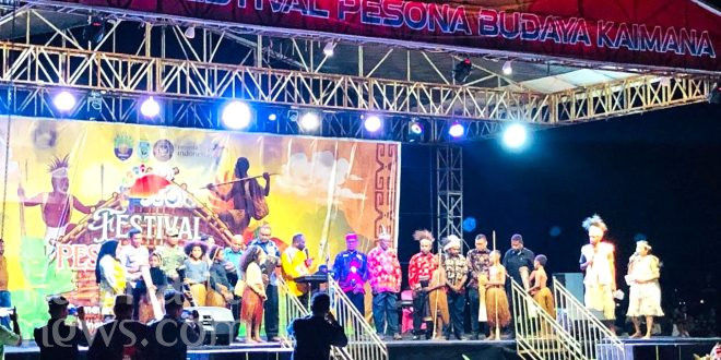 Wabup Isak Waryensi Buka Festival Pesona Budaya Kaimana 2026