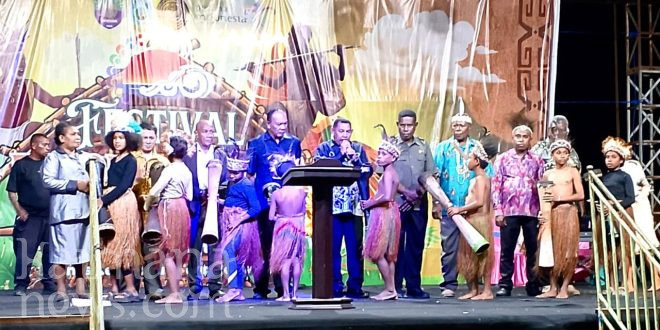 Tutup Festival Pesona Budaya, Bupati Ajak Generasi Muda Cintai dan Lestarikan Budaya Kaimana