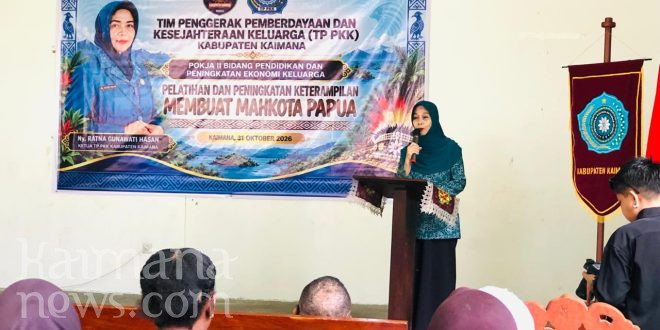 Buka Pelatihan Pembuatan Mahkota Papua, Ketua PKK Kaimana ajak Kaum Perempuan Miliki Keterampilan